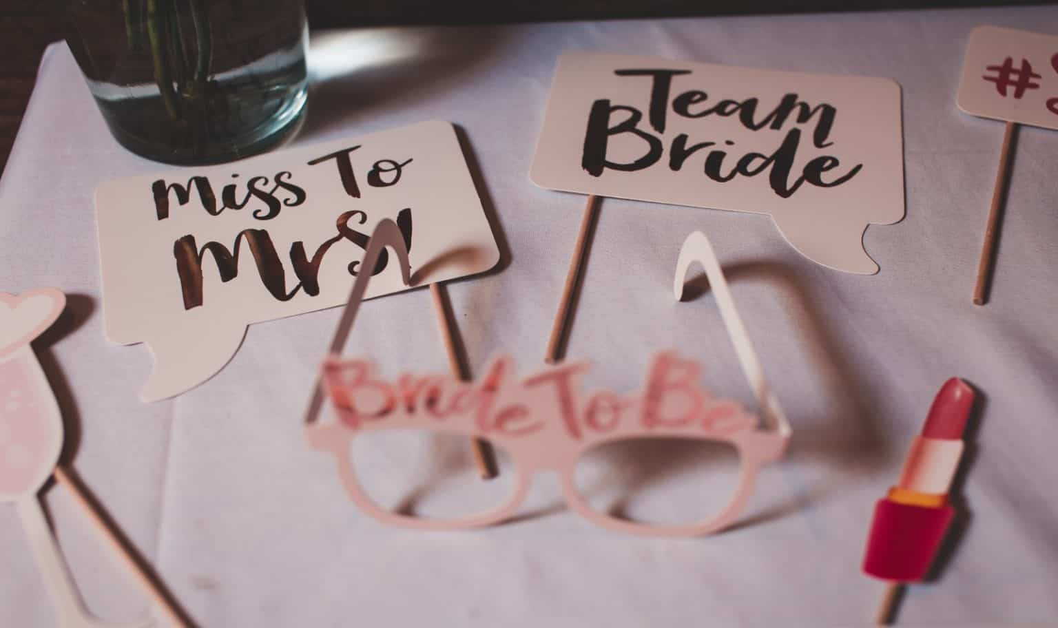 8 Epic Lesbian Bridal Shower Activities That Aren’t Games