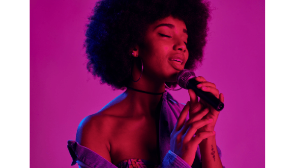 30 Amazing Old School Wedding Songs to Play on Your Big Day