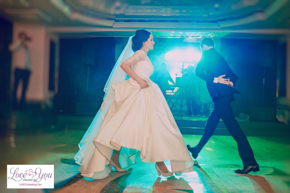 269 Greatest 2000 s Wedding Songs to Add to Your Playlist