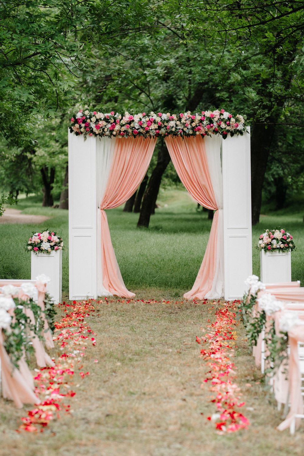 Unique Wedding Songs to Walk Down The Aisle