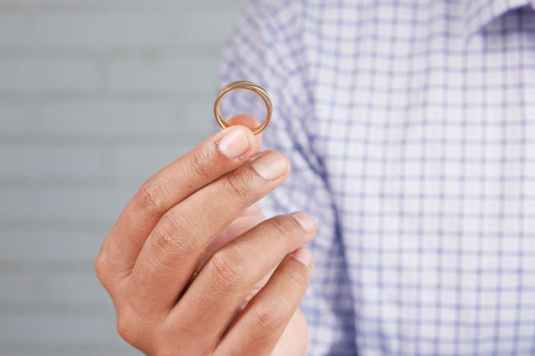 Why Guys Don't Wear Wedding Rings? Exploring Common Reasons