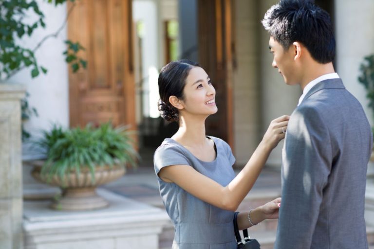 What to Wear to a Chinese Wedding: Elegant Attire Guidelines for Guests
