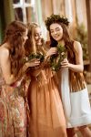 Gorgeous Bohemian and Relaxed Bridesmaid Hairstyles
